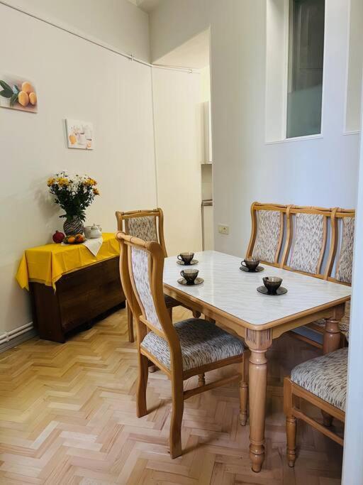 Spacious 2 Bedrooms In The Center Of יירבאן מראה חיצוני תמונה