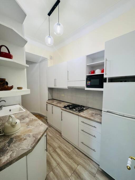 Spacious 2 Bedrooms In The Center Of יירבאן מראה חיצוני תמונה